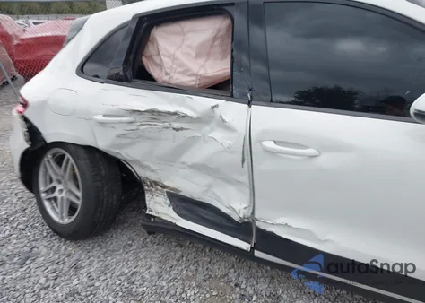 2017 Porsche Macan from USA, damaged, VIN WP1AA2A55HLB00319